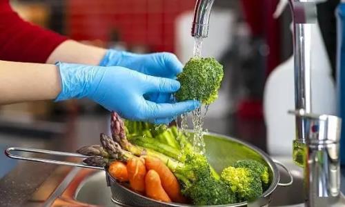 深圳送菜公司分享几个有效清除蔬菜生鲜农药残留的方法