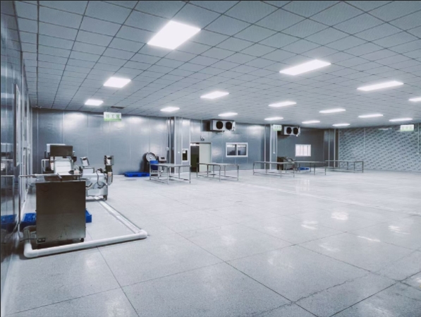 加工间_深圳市伟泰发餐饮管理有限公司